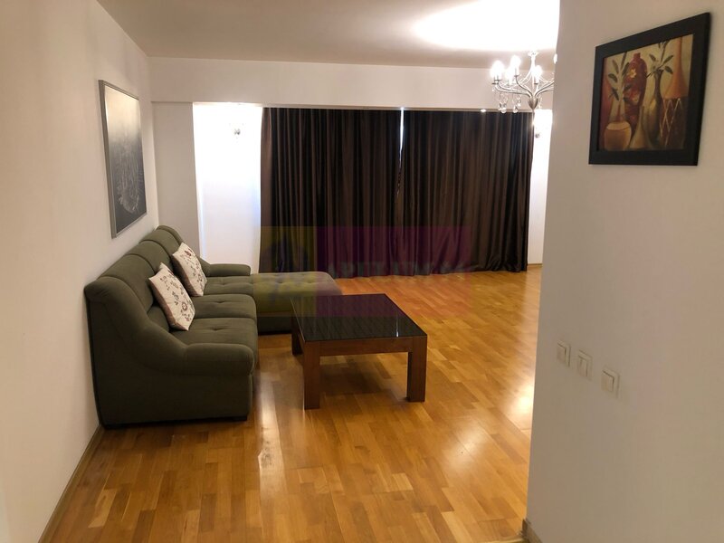 Apartament 3 camere LUX, 99mp, B-dul Unirii, loc parcare inclus